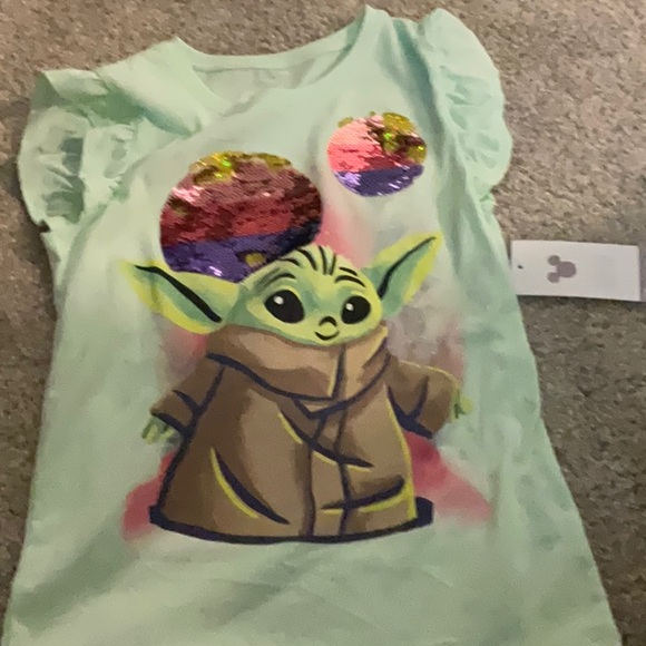Limited edition collection Disney shirt - Picture 1 of 3